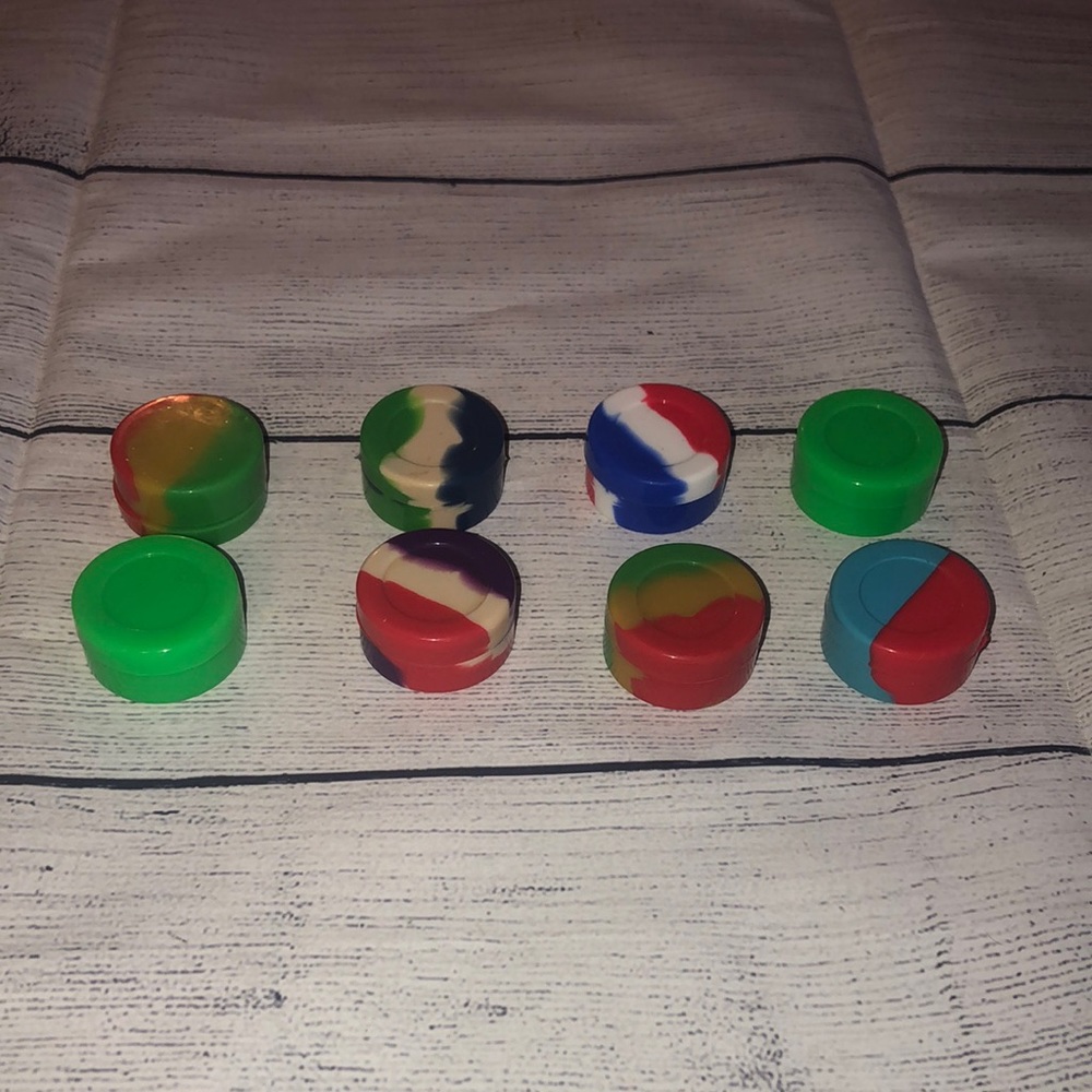 Silicone Wax Containers (8)